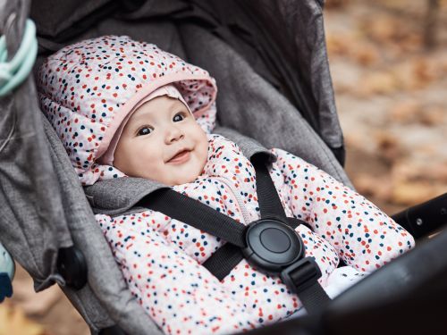 Bei kalten Temperaturen: Kälteschutz für die zarte Babyhaut